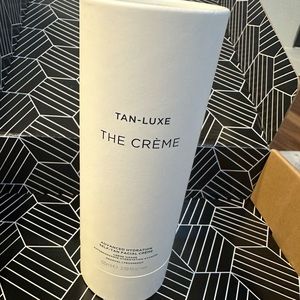 The luxe- Self tanning face moisturizer
